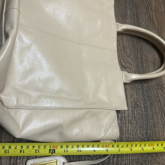 Badgley Mischka EUC large light light pick/Ivory leather Tote Bag - Picture 13 of 15